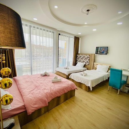 Hotel Perla Prizren Extérieur photo