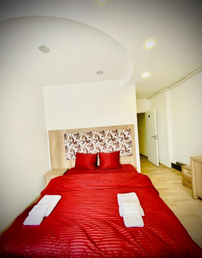 Hotel Perla Prizren Extérieur photo