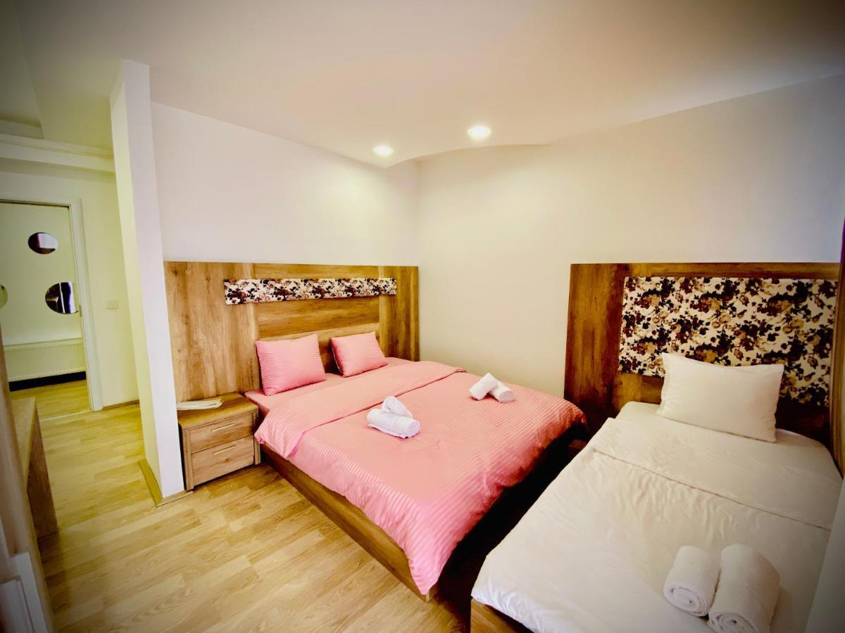 Hotel Perla Prizren Extérieur photo
